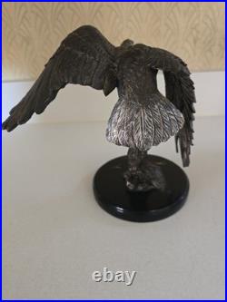 Big Sky Carvers Wanbli by Marc Pierce A13 on Wood Base Eagle