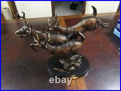 Big Sky Carvers bronze living large deer statue 2006