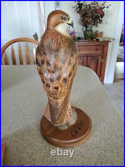 Big sky Carvers Redtail Hawk masters edition by K. W. White Ken White