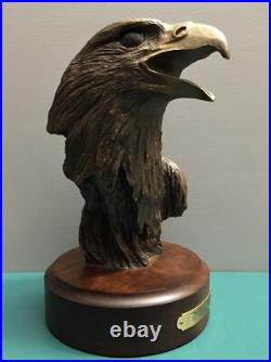 Bradford Williams Big Sky Carvers American Bald Eagle LE Bust Sculpture Decor