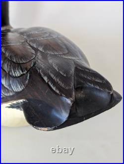 Duck decoy by Bob Bolle Big Sky Carvers Award-winning Ducks Medallion 16 inches