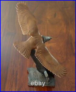 E. W. White Big Sky Carvers Masters Edition Eagle in Flight Signed Dated Numbered