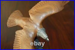 E. W. White Big Sky Carvers Masters Edition Eagle in Flight Signed Dated Numbered