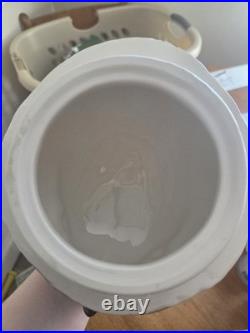 EUC Rare Fat Chickadee cookie jar