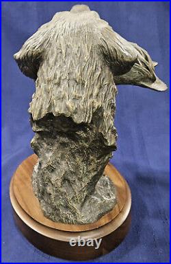 Grand Master Bradford Williams Hunting Dog Retriever Duck Bronze Sculpture