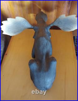 HTF Monte Big Sky Carvers Jeff Fleming Solid Pine Wood Carved Moose Sculpture