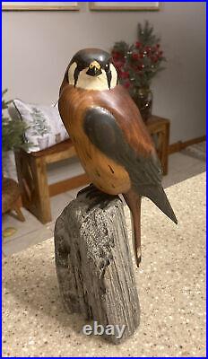 Hank Bozeman Big Sky Carvers Masters Edition 47/950 Wood Hawk FalconBird Figure