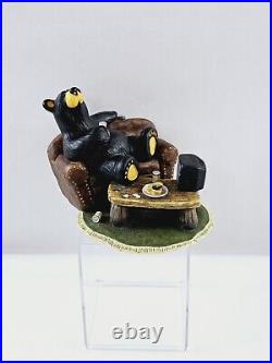 Jeff Fleming Bearfoots Bear 2005 Limited Edition Uncle Patrick Sitting Sofa