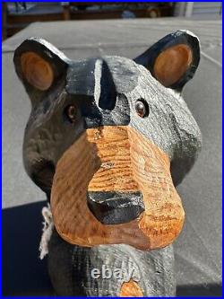 Jeff Fleming Big Sky Carvers Black Bear Sitting Ledge 15 Solid Wood Carving Art