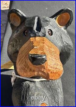 Jeff Fleming Big Sky Carvers Black Bear Sitting Ledge 15 Solid Wood Carving Art