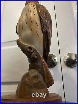 K. W. White Big Sky Carvers Masters Edition 728/1250 Red Tail Hawk