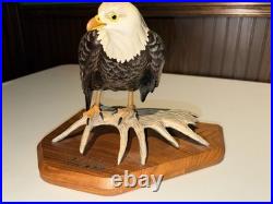 Ken White Big Sky Master Carver Bald Eagle