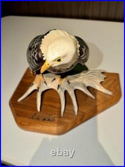 Ken White Big Sky Master Carver Bald Eagle