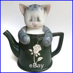 KenniKats 2004 Big Sky Carvers collectible cat in teapot ceramic cookie jar