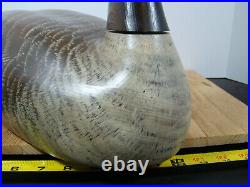 Large Canadian Goose Decoy Hand carved Big Sky Carvers 20 by Scott Huntsman