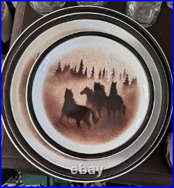 Lodge Stoneware Big Sky Carvers Wild Horse Thomas Norby Dinner Four Place Set