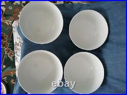 Lodge Stoneware Collection Thomas Norby (17) pieces plates, bowls, cups