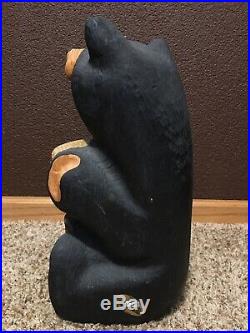 Pre-OwnedBig Sky Carvers Wooden Carved Bear with Fish/HoldingWood