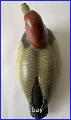 RARE Vintage Hand Carved Wooden Wood Duck Abercrombie & Fitch SS Huntsman Signed
