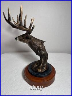 VTG White Tailed Deer Bust Big Sky Carvers Hardwoods Legend Wildlife Art Statue