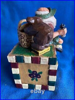 Vintage 1998 Big Sky Carvers Santa Clausits Cyndi Joslyn Hiker Curio Box Figure