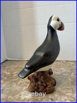 Vintage Big Sky Carvers Hand Carved Wood Puffin Glass Eyes Bird Figurine Signed