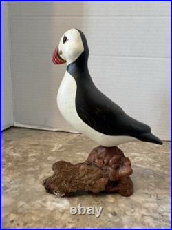 Vintage Big Sky Carvers Hand Carved Wood Puffin Glass Eyes Bird Figurine Signed