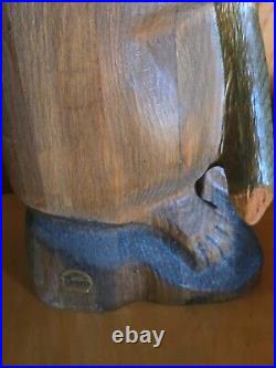 Vintage Big Sky Carvers Jeff Fleming Pine Wood Carved Bucky Beaver Sculpture