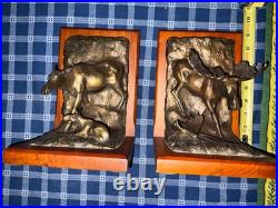 Vintage Big Sky Carvers Wildlife Bookends Bullmoose & Cow & Calf by Willie 76