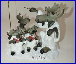 Vtg BEARFOOTS MOOSE FAMILY CHRISTMAS CAROLS 5 Figures withAngel Big Sky Carvers