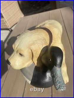 XL Big Sky Carvers Bradford Williams Practiced Pup Dog & Duck Decoy Figurine